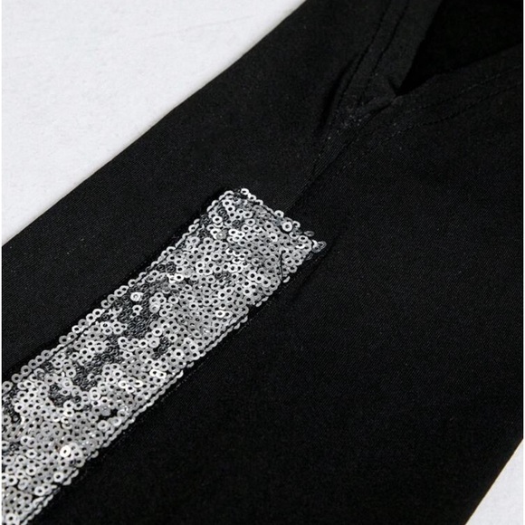 Women's Plus Size Sequined Patchwork Leggings With Side Slit - Picture 5 of 5